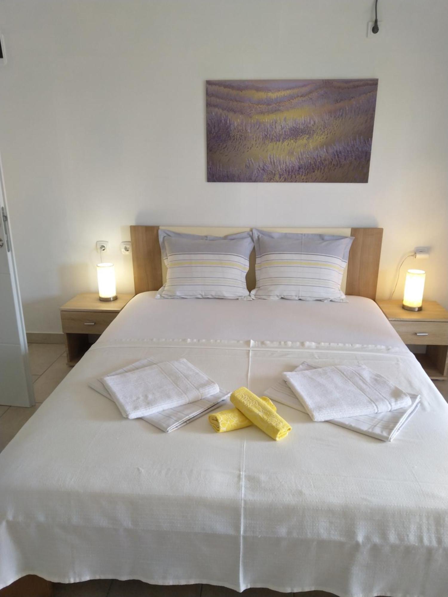 Apartments Edo Βις Εξωτερικό φωτογραφία