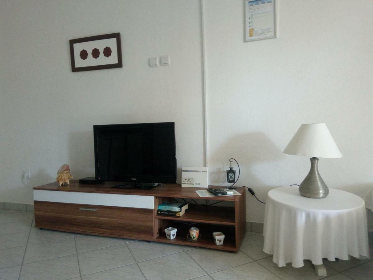 Apartments Edo Βις Εξωτερικό φωτογραφία